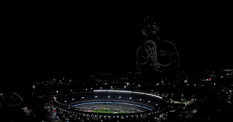 ড্রোন শোতে মেসি